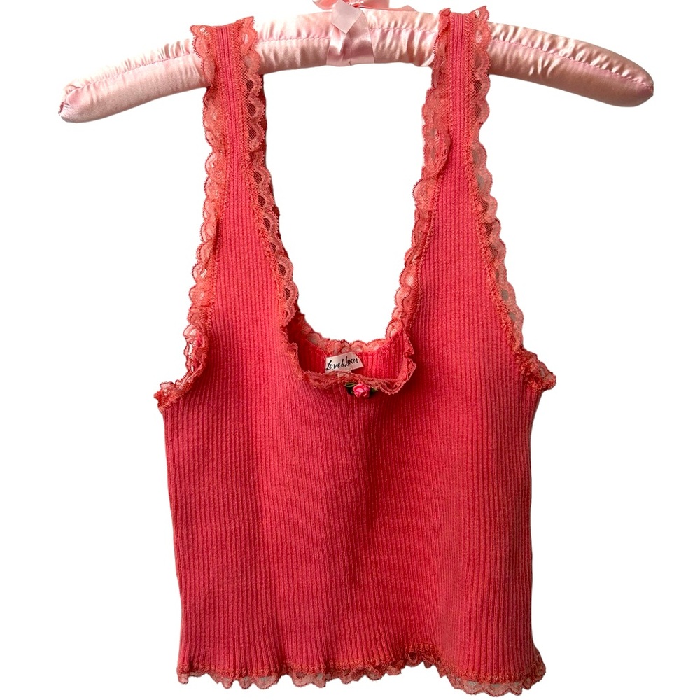 NWOT Peachy Pink Ribbed Crop Tank
